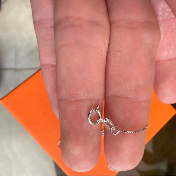 NWOT 925 Sterling Silver Necklace - Picture 2 of 3